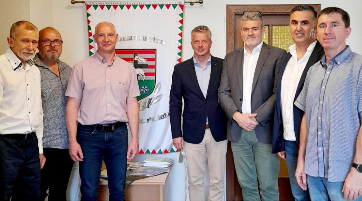 Újabb terepszínű katonai Bibliák