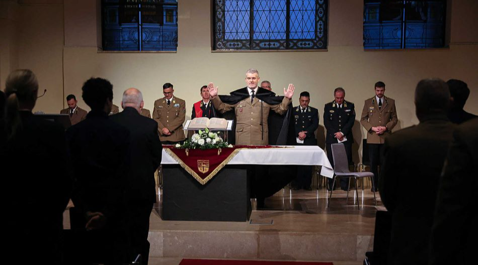 „Neki növekednie kell, nekem pedig alább szállnom”